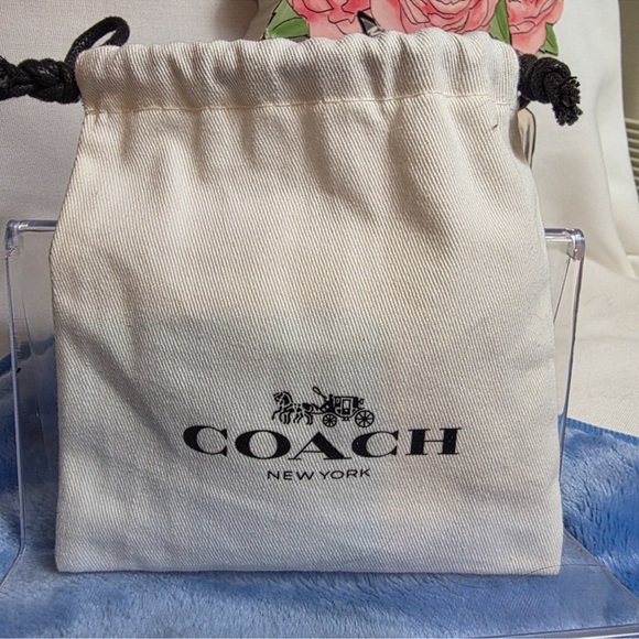 Coach Silver Heart Lock Earrings in dust bag NWT - Picture 5 of 6